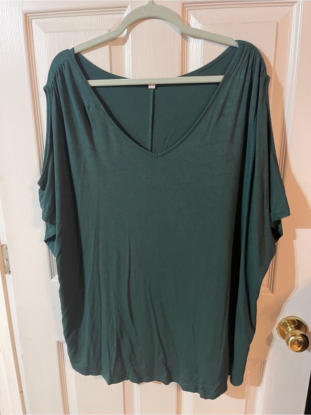 Kensie Relaxed V-Neck Tunic in Deep Teal Green